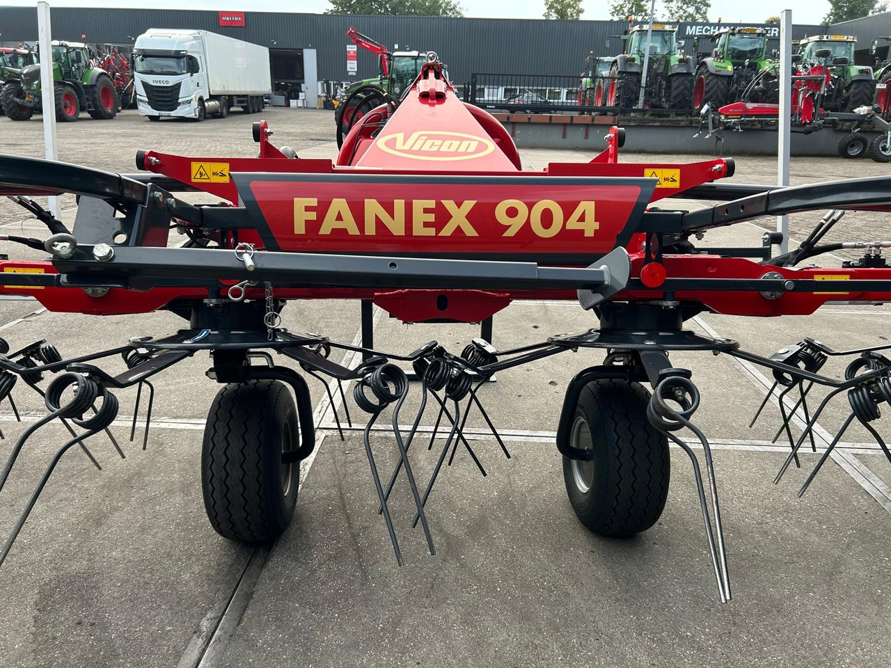 Vicon Fanex 904 - Tedder/ Menyapu: gambar 3 Vicon Fanex 904 - Tedder/ Menyapu: gambar 3