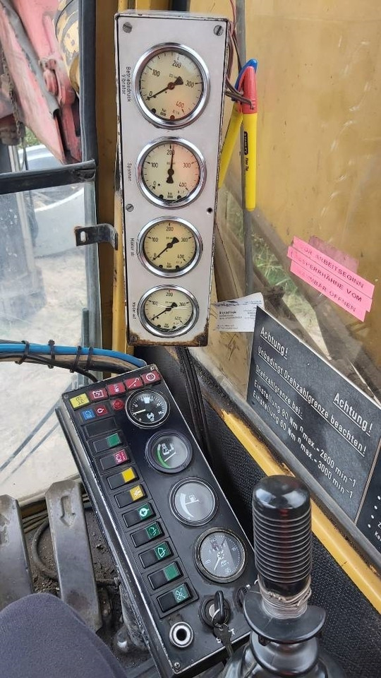 Sopir tumpukan ABI MULLER MS-M12000T SENNEBOGEN SR28T bauer bg rg rtg: gambar 6 Sopir tumpukan ABI MULLER MS-M12000T SENNEBOGEN SR28T bauer bg rg rtg: gambar 6