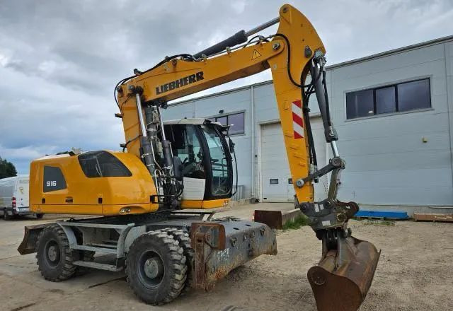 Liebherr A 916 Litronic, 2019 ROK, PODPORY + PŁUG, 6100 MTH - Ekskavator roda: gambar 1 Liebherr A 916 Litronic, 2019 ROK, PODPORY + PŁUG, 6100 MTH - Ekskavator roda: gambar 1