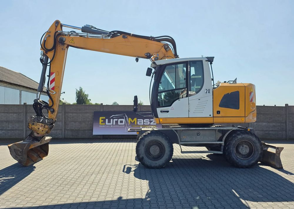 Liebherr A918 COMPACT, 2014 ROK, SW 48 LIKUFIX szybkozłącze - Ekskavator roda: gambar 2 Liebherr A918 COMPACT, 2014 ROK, SW 48 LIKUFIX szybkozłącze - Ekskavator roda: gambar 2