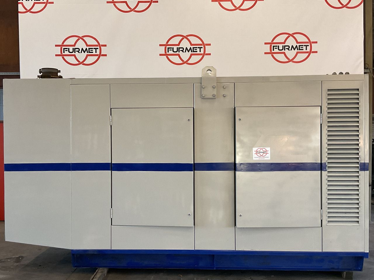 Iveco 8281 SRI 26.01, 500KVA generatorset. Tested and approved. Very complete - Genset: gambar 1 Iveco 8281 SRI 26.01, 500KVA generatorset. Tested and approved. Very complete - Genset: gambar 1