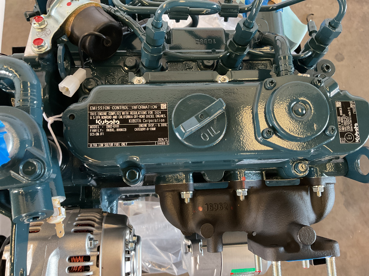 Kubota D902, Brand new and complete - Mesin: gambar 3 Kubota D902, Brand new and complete - Mesin: gambar 3