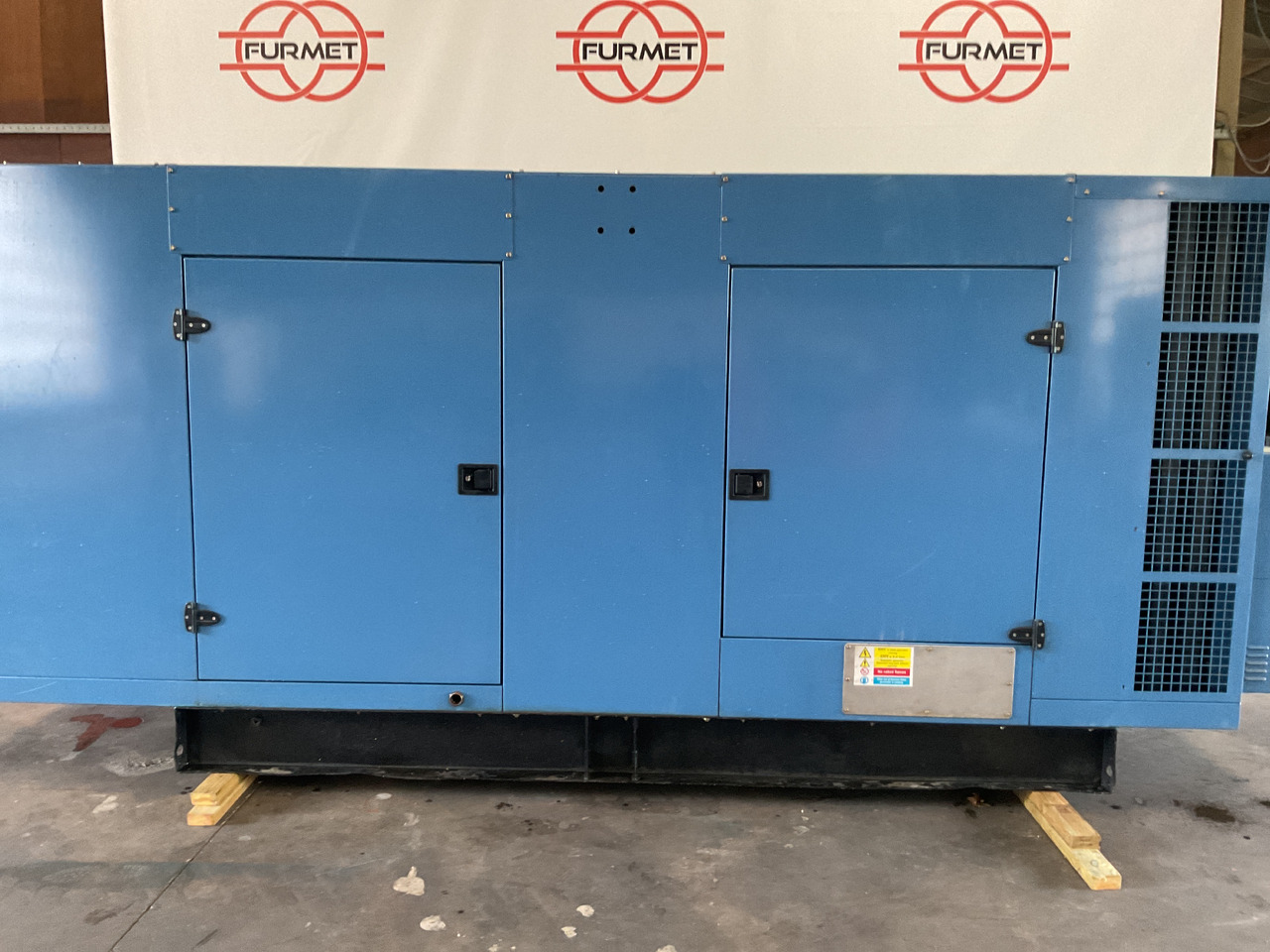 Volvo 500KVA, Generatorset. Like brand new. 98 Running hours since new! - Genset: gambar 2 Volvo 500KVA, Generatorset. Like brand new. 98 Running hours since new! - Genset: gambar 2