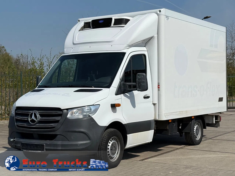 Mercedes-Benz Sprinter 316 Gearbox problems - Van berpendingin: gambar 1 Mercedes-Benz Sprinter 316 Gearbox problems - Van berpendingin: gambar 1