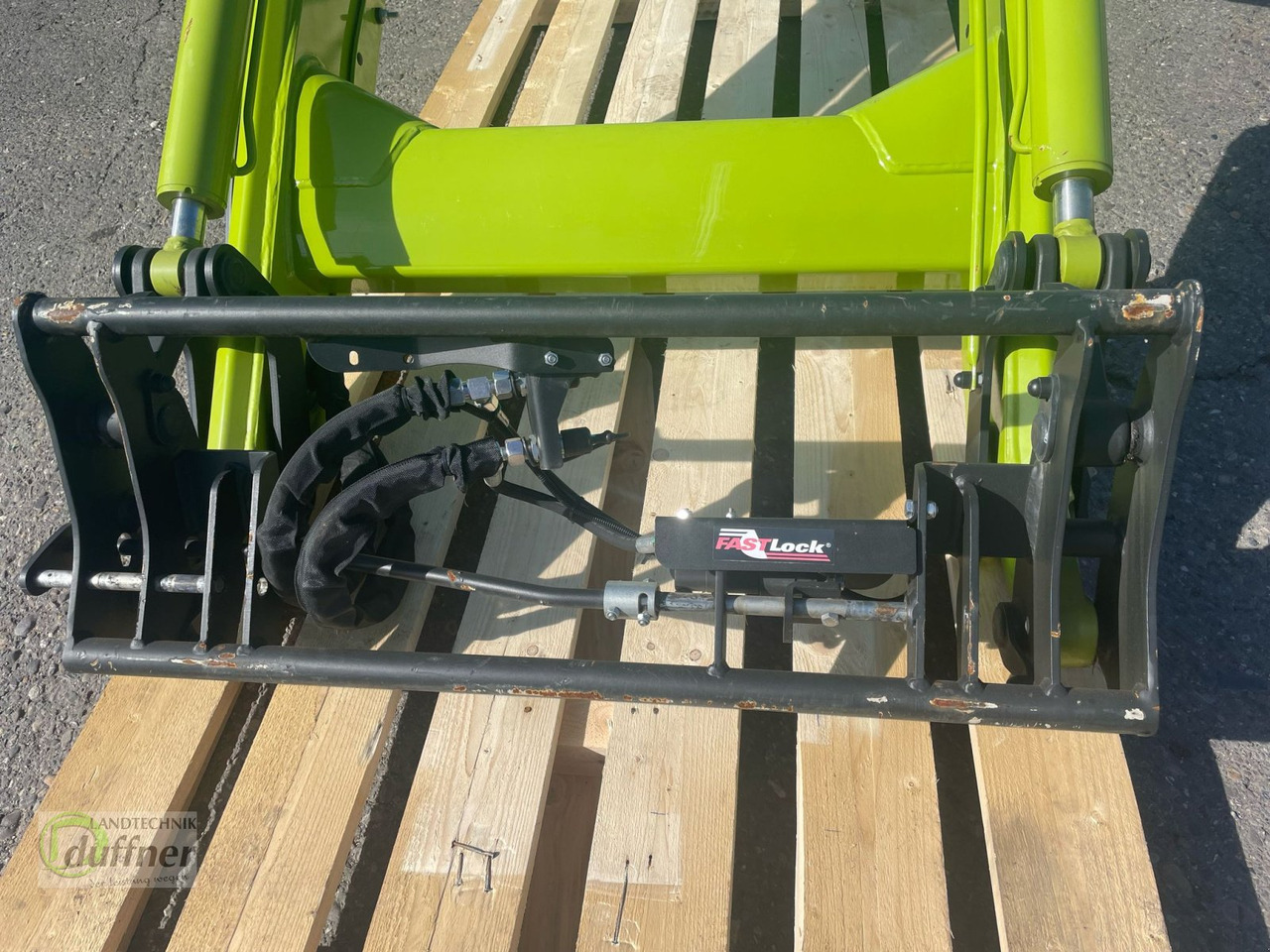 CLAAS FL 100 - Pemuat depan untuk traktor: gambar 5 CLAAS FL 100 - Pemuat depan untuk traktor: gambar 5
