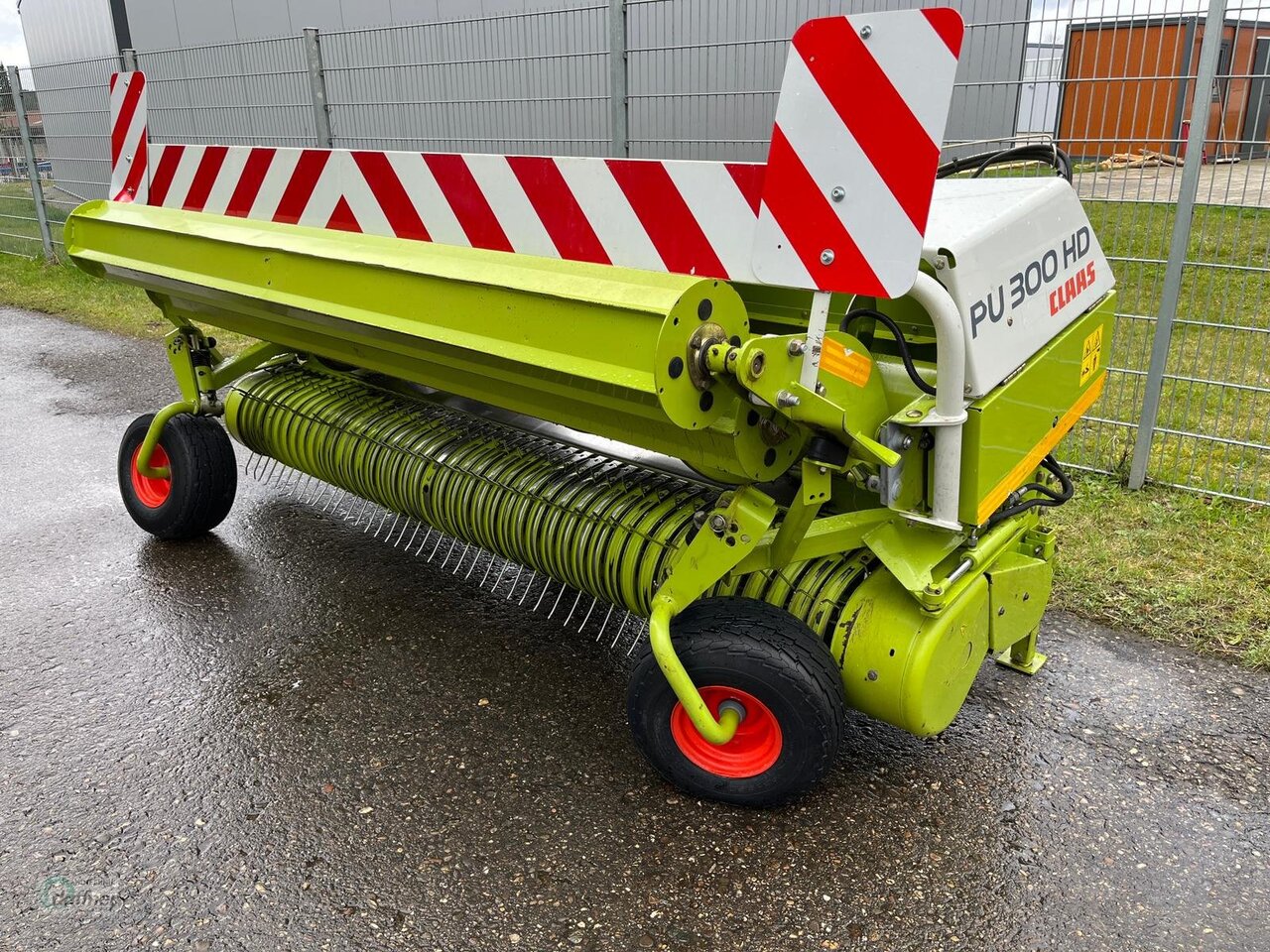 CLAAS PU 300 HD L Pro - Lampiran pemanen pakan ternak: gambar 2 CLAAS PU 300 HD L Pro - Lampiran pemanen pakan ternak: gambar 2