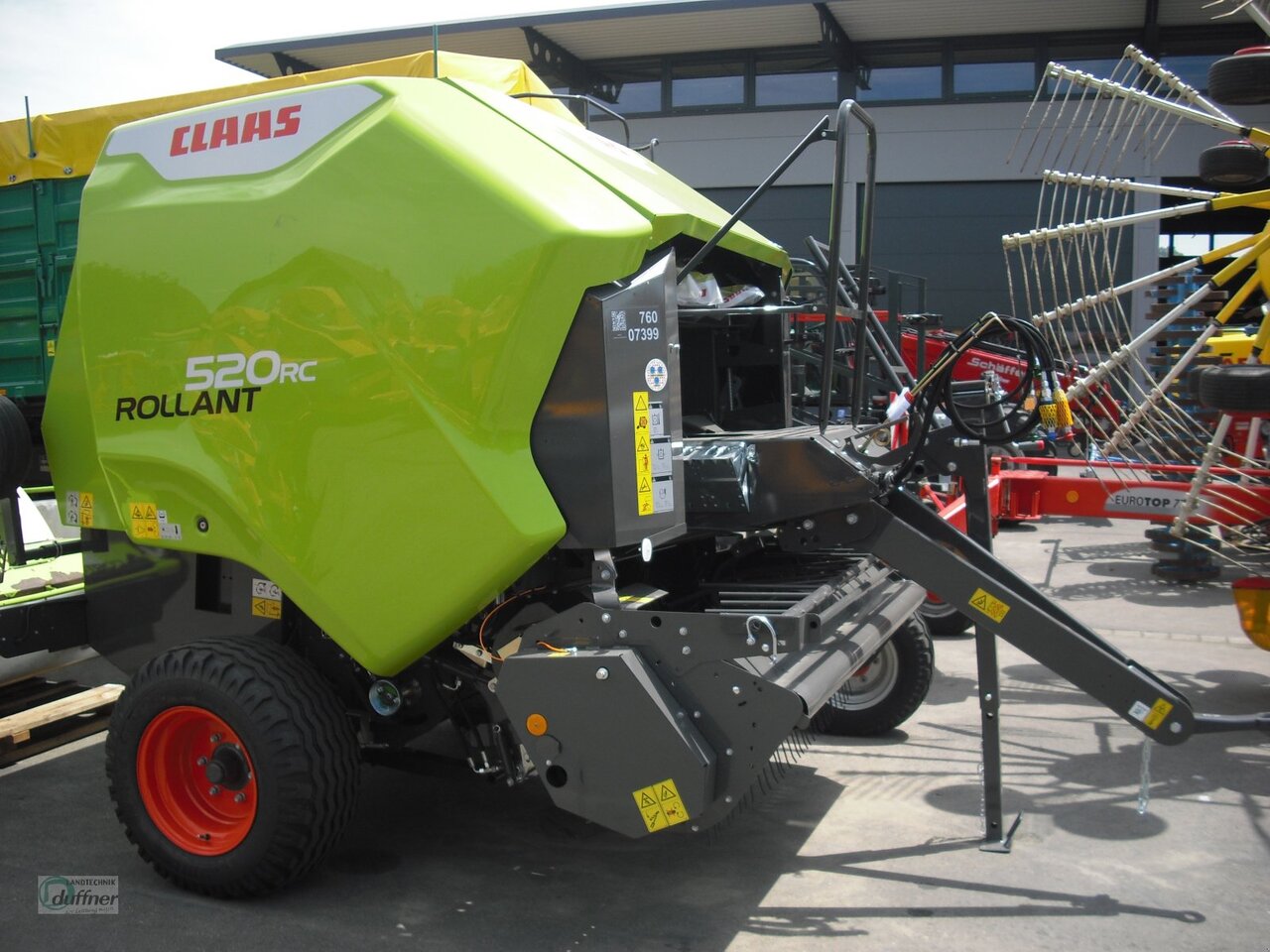 CLAAS ROLLANT 520 RC - Baler bulat: gambar 5 CLAAS ROLLANT 520 RC - Baler bulat: gambar 5