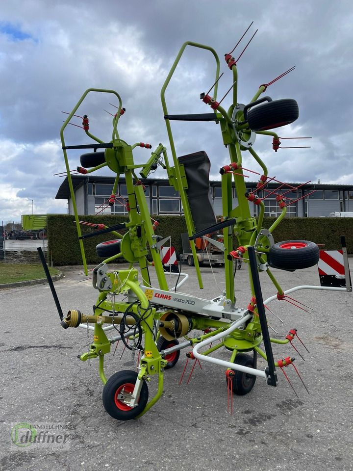 CLAAS Volto 700 - Tedder/ Menyapu: gambar 4 CLAAS Volto 700 - Tedder/ Menyapu: gambar 4