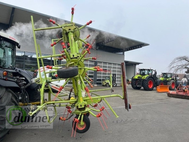 Tedder/ Menyapu CLAAS Volto 870: gambar 8