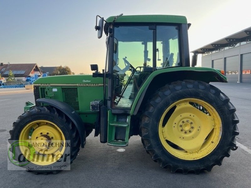 John Deere 6100 - Traktor: gambar 1 John Deere 6100 - Traktor: gambar 1
