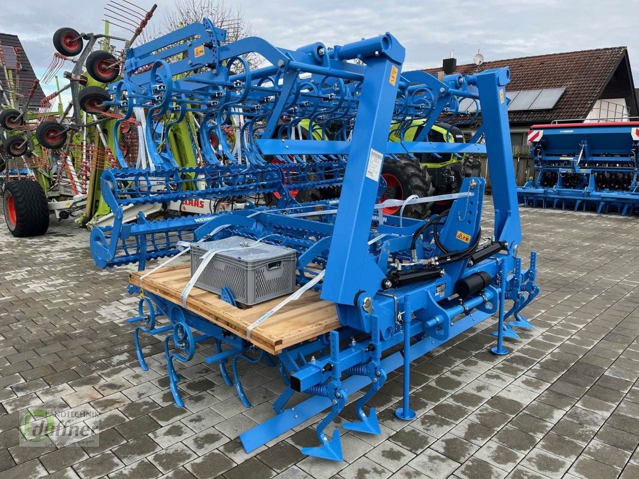 Lemken Korund 8/600 K - Petani: gambar 2 Lemken Korund 8/600 K - Petani: gambar 2