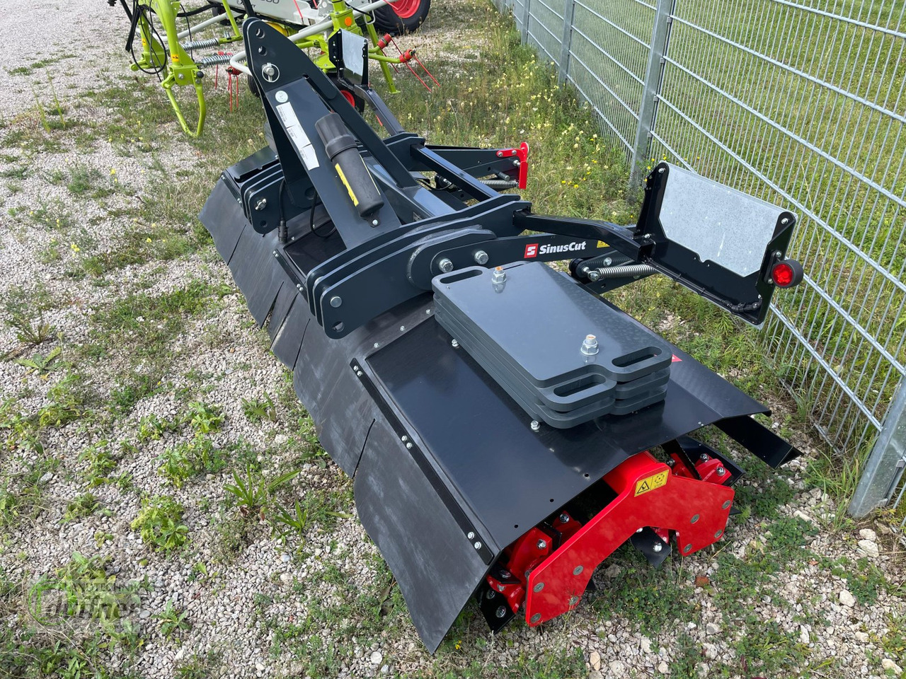 Saphir SinusCut 300 - Rol pertanian: gambar 3 Saphir SinusCut 300 - Rol pertanian: gambar 3