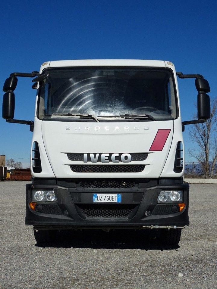 IVECO EUROCARGO 150E22 - Penyapu jalan: gambar 5 IVECO EUROCARGO 150E22 - Penyapu jalan: gambar 5