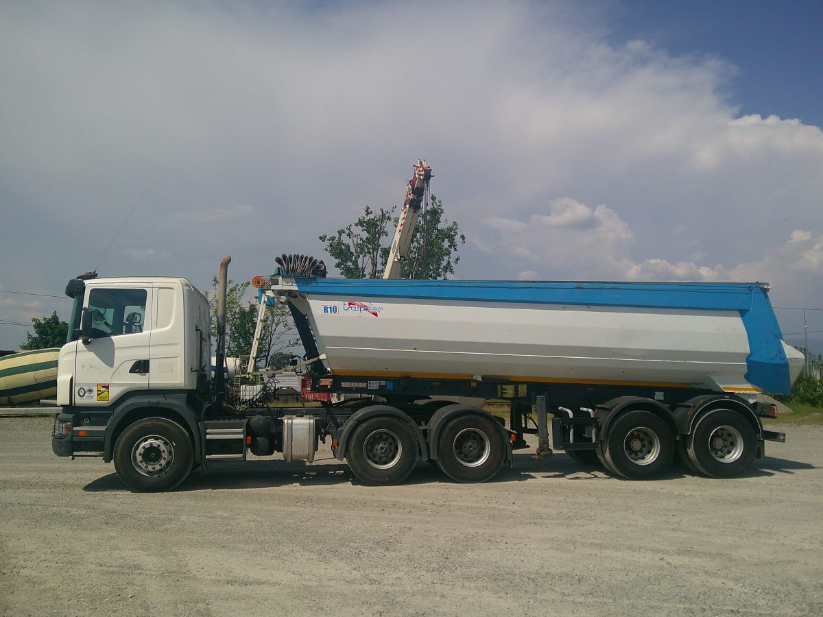 SCANIA R500 6X4 - Truk jungkit: gambar 2 SCANIA R500 6X4 - Truk jungkit: gambar 2