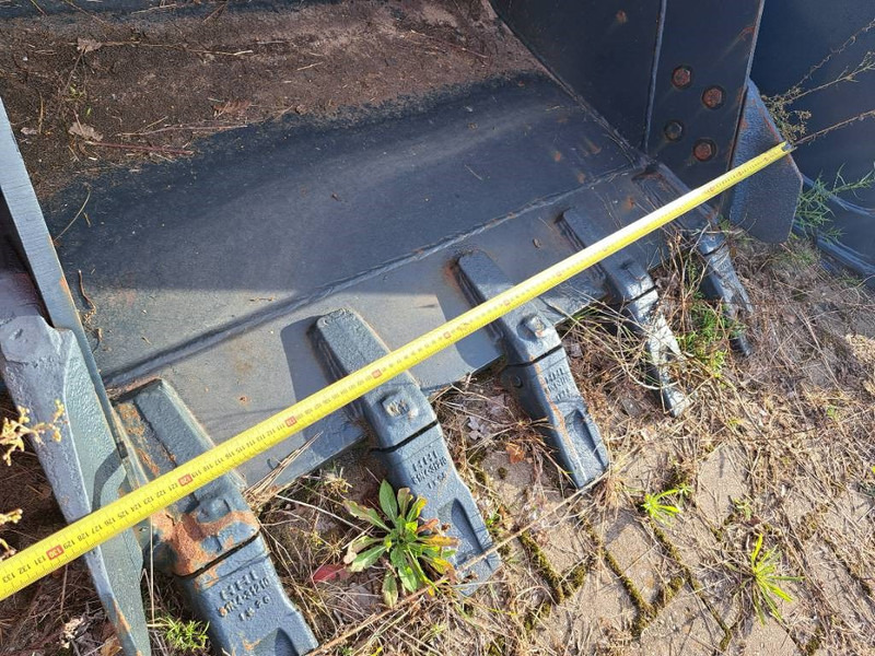 Hyundai Exacavator Digging Bucket 140, 6N4-37000 - Ember untuk Peralatan konstruksi: gambar 2 Hyundai Exacavator Digging Bucket 140, 6N4-37000 - Ember untuk Peralatan konstruksi: gambar 2