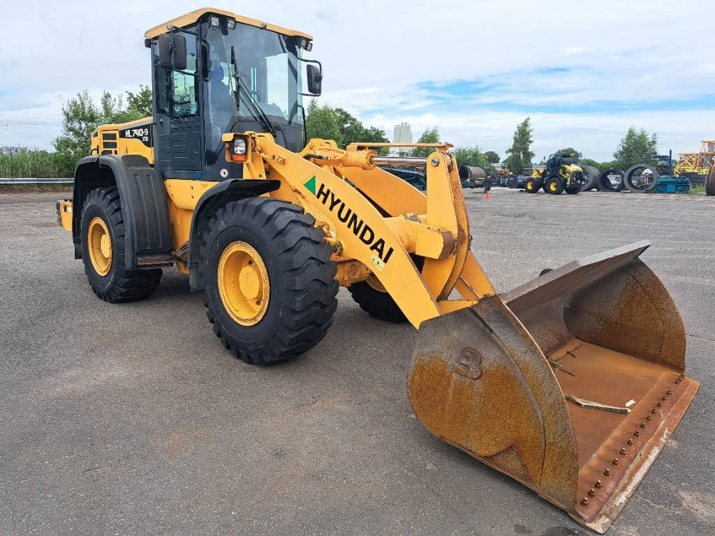 Hyundai HL740-9 XTD, HL740XTD-9 - Wheel loader: gambar 2 Hyundai HL740-9 XTD, HL740XTD-9 - Wheel loader: gambar 2