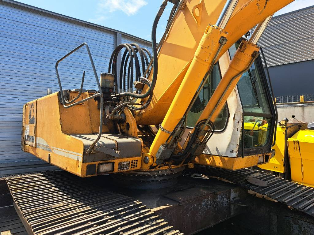 Liebherr R924B HDSL - Ekskavator perayap: gambar 4 Liebherr R924B HDSL - Ekskavator perayap: gambar 4