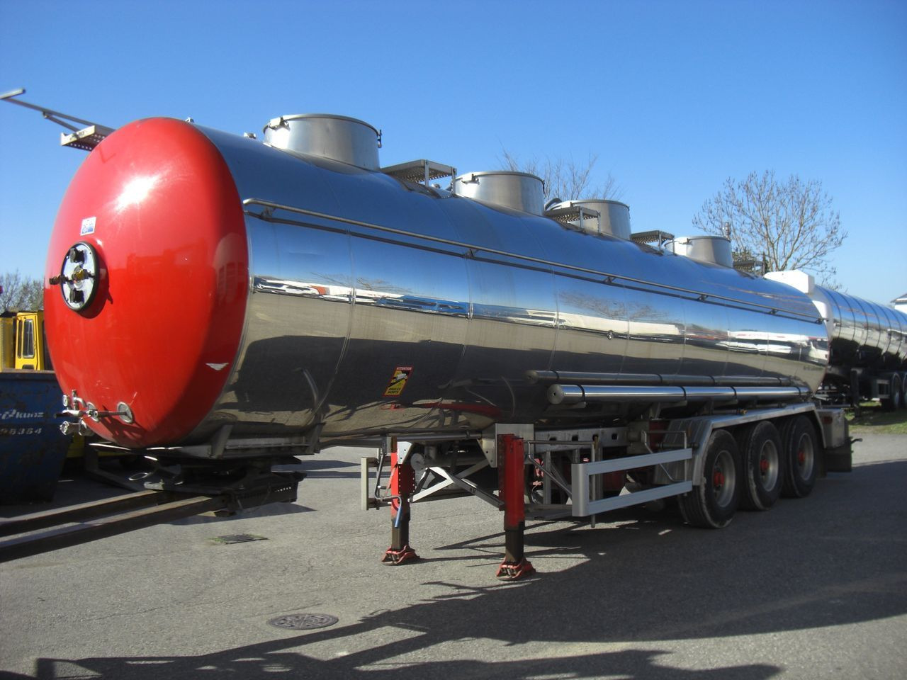 Magyar S34BD1 / 4 KAMMER / DRUCK / Heizbar - Semi-trailer tangki: gambar 1 Magyar S34BD1 / 4 KAMMER / DRUCK / Heizbar - Semi-trailer tangki: gambar 1