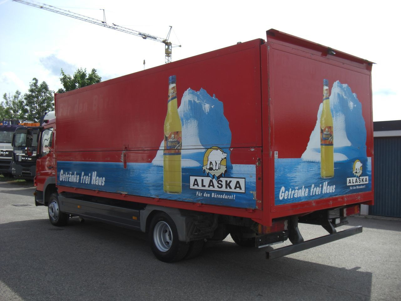 Mercedes-Benz 1222L / Automatik - Truk minuman: gambar 4 Mercedes-Benz 1222L / Automatik - Truk minuman: gambar 4