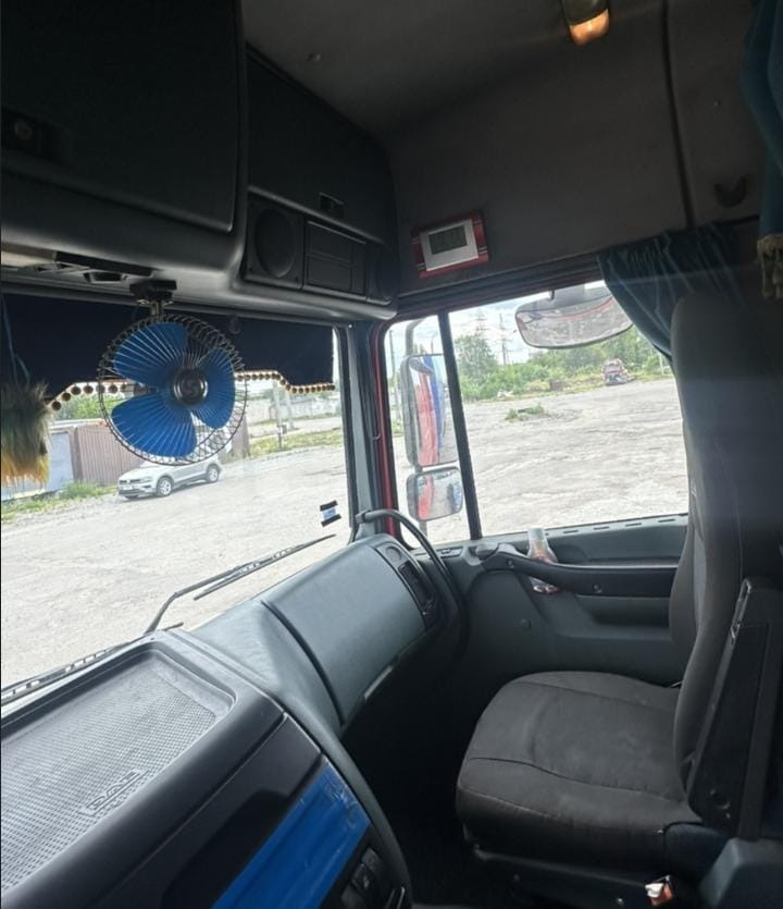 DAF XF 95 - Tractor head: gambar 5 DAF XF 95 - Tractor head: gambar 5