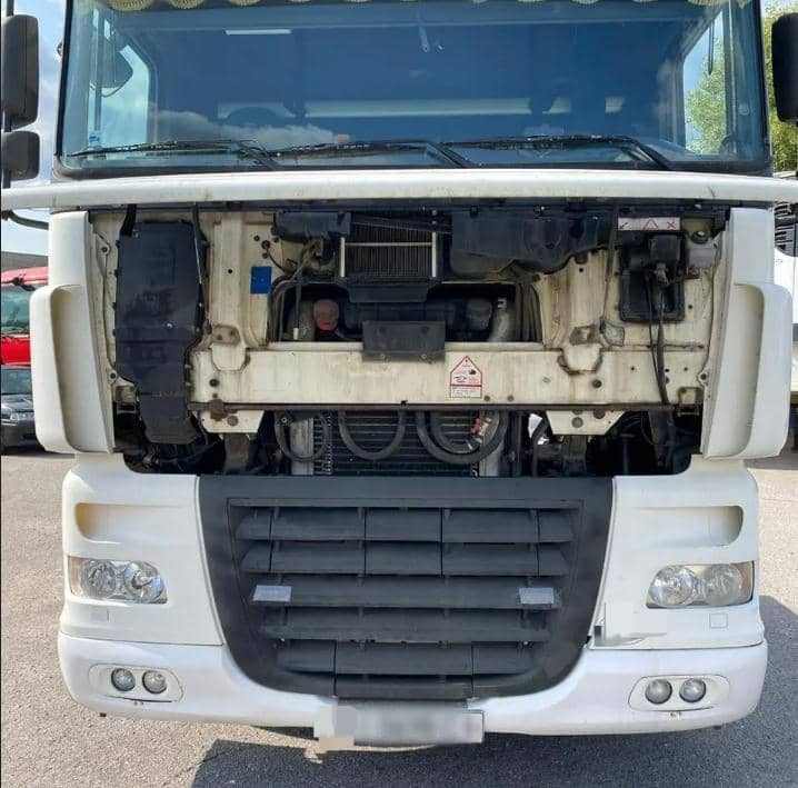 DAF XF 95 - Tractor head: gambar 3 DAF XF 95 - Tractor head: gambar 3