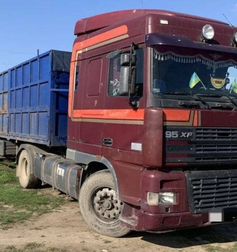 DAF XF 95 - Tractor head: gambar 2 DAF XF 95 - Tractor head: gambar 2