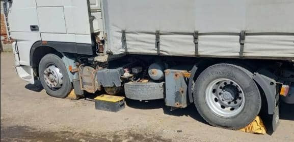 DAF XF 95 - Tractor head: gambar 3 DAF XF 95 - Tractor head: gambar 3
