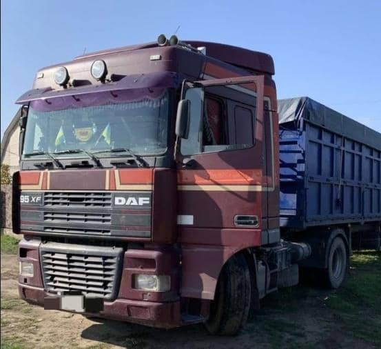 DAF XF 95 - Tractor head: gambar 3 DAF XF 95 - Tractor head: gambar 3