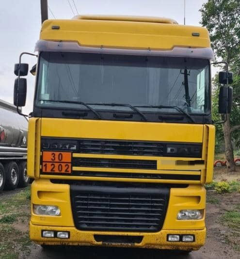 DAF XF 95 Tractor unit - Tractor head: gambar 1 DAF XF 95 Tractor unit - Tractor head: gambar 1