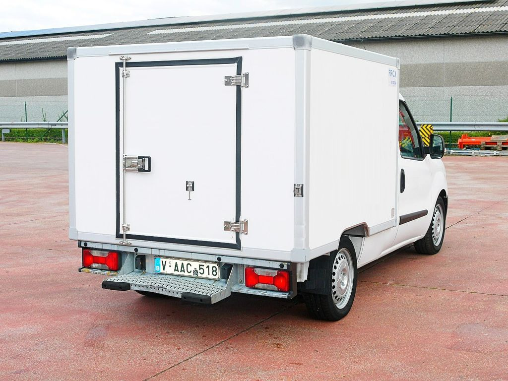Fiat 1.3 DOBLO KUHLKOFFER RELEC FROD TR15 -20C - Van berpendingin: gambar 5 Fiat 1.3 DOBLO KUHLKOFFER RELEC FROD TR15 -20C - Van berpendingin: gambar 5