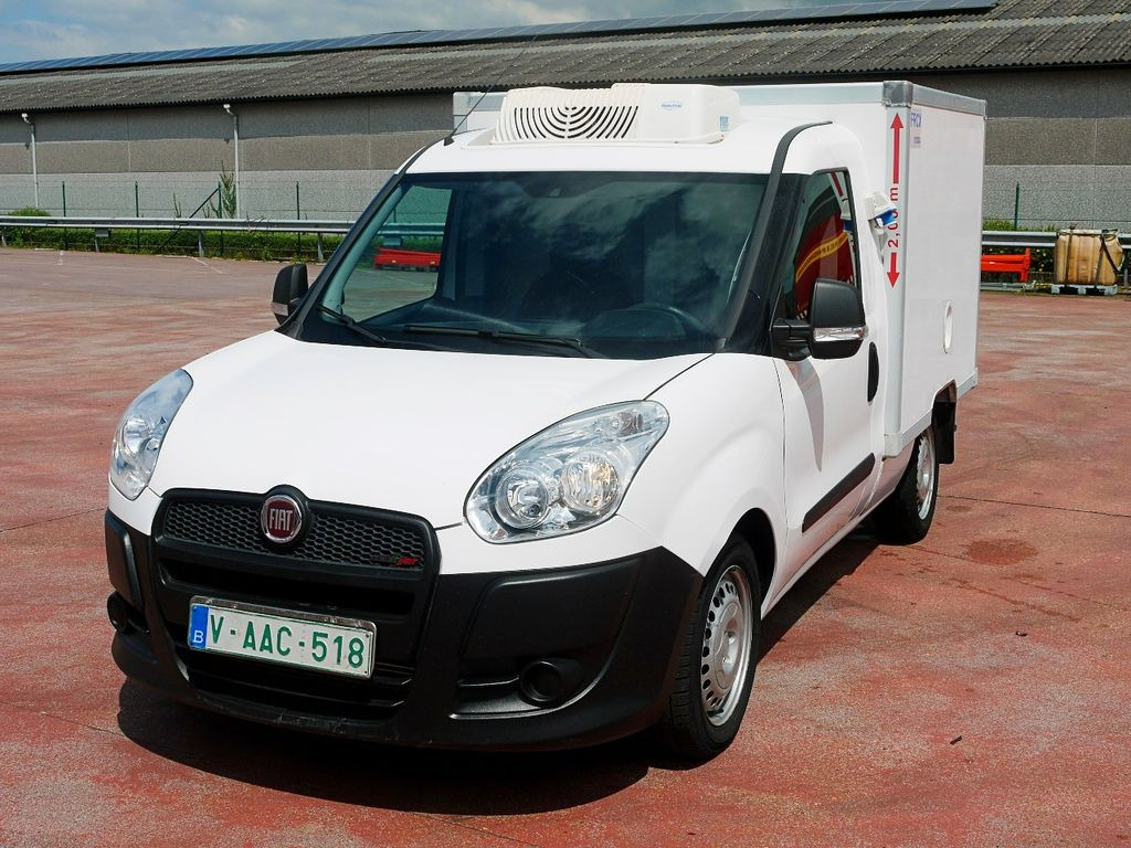 Fiat 1.3 DOBLO KUHLKOFFER RELEC FROD TR15 -20C Fiat 1.3 DOBLO KUHLKOFFER RELEC FROD TR15 -20C - Van berpendingin: gambar 4 Fiat 1.3 DOBLO KUHLKOFFER RELEC FROD TR15 -20C Fiat 1.3 DOBLO KUHLKOFFER RELEC FROD TR15 -20C - Van berpendingin: gambar 4