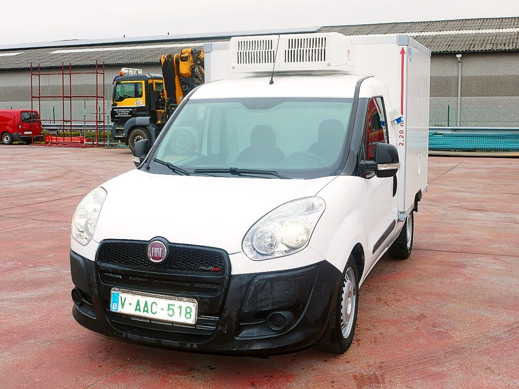Fiat 1.3 DOBLO KUHLKOFFER RELEC FROD TR22 -20C Fiat 1.3 DOBLO KUHLKOFFER RELEC FROD TR22 -20C - Van berpendingin: gambar 5 Fiat 1.3 DOBLO KUHLKOFFER RELEC FROD TR22 -20C Fiat 1.3 DOBLO KUHLKOFFER RELEC FROD TR22 -20C - Van berpendingin: gambar 5