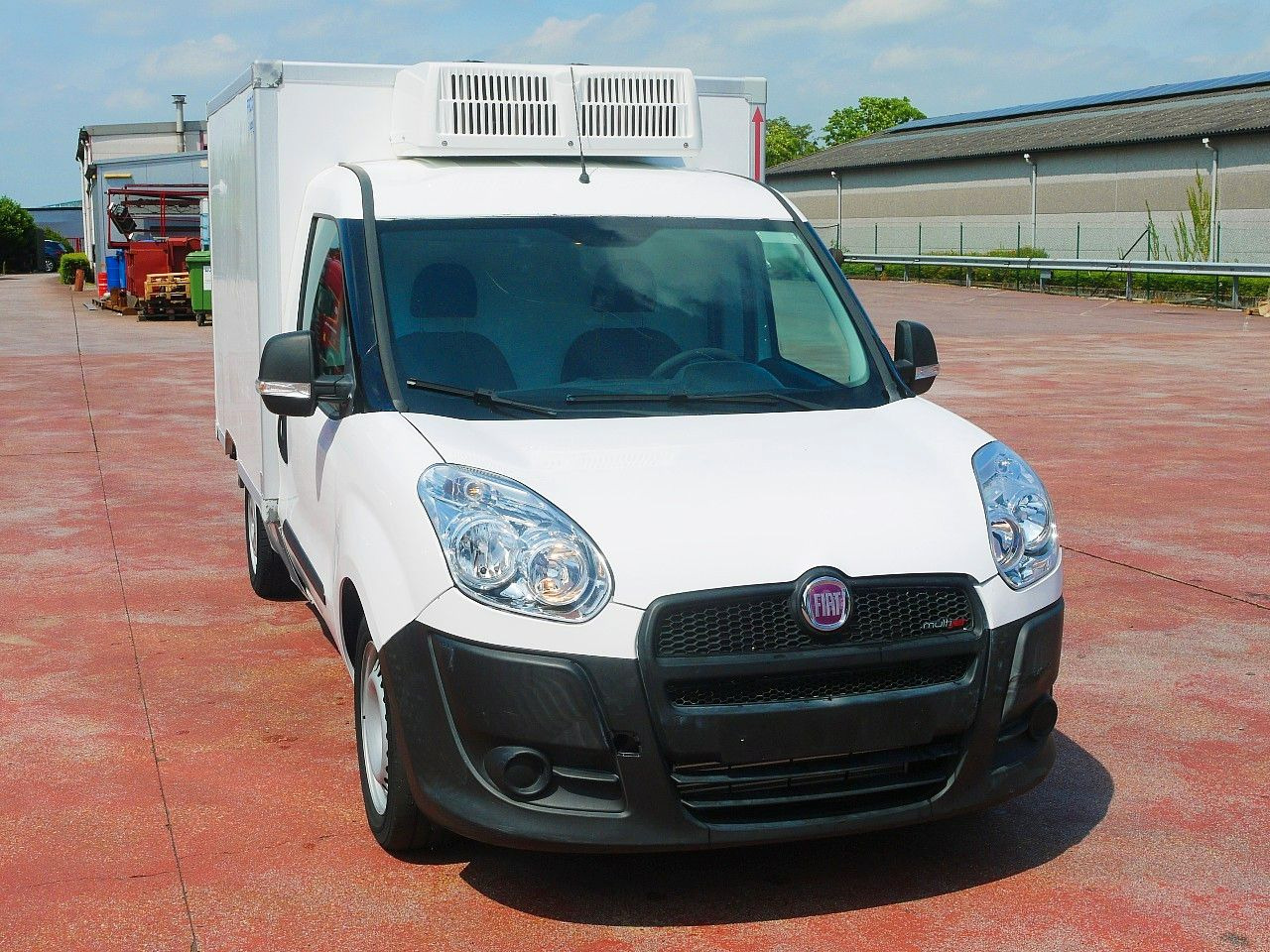 Fiat DOBLO 1.6 KUHKOFFER RELEC FROID TR22 -20C - Van berpendingin: gambar 1 Fiat DOBLO 1.6 KUHKOFFER RELEC FROID TR22 -20C - Van berpendingin: gambar 1