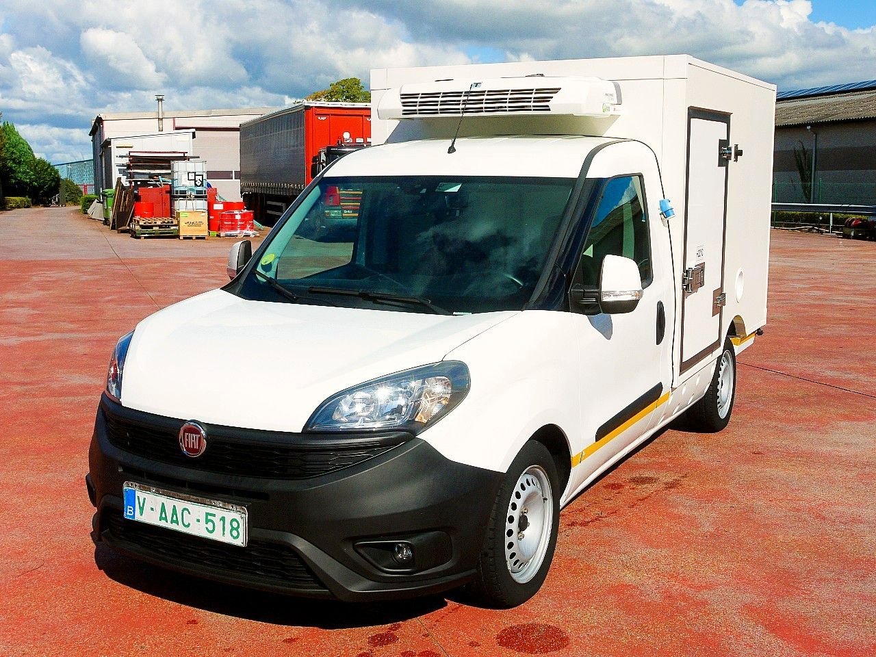 Fiat DOBLO 1.6 KUHLKOFFER THERMOKING MT A/C - Van berpendingin: gambar 5 Fiat DOBLO 1.6 KUHLKOFFER THERMOKING MT A/C - Van berpendingin: gambar 5