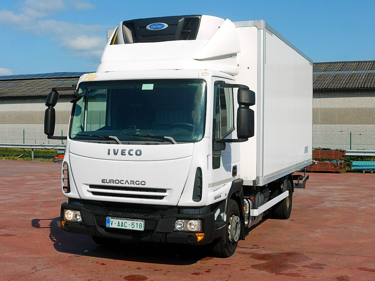 Iveco 120E19 EUROCARGO KUHLKOFER CARIER SUPRA 750MT €6 - Truk berpendingin: gambar 4 Iveco 120E19 EUROCARGO KUHLKOFER CARIER SUPRA 750MT €6 - Truk berpendingin: gambar 4