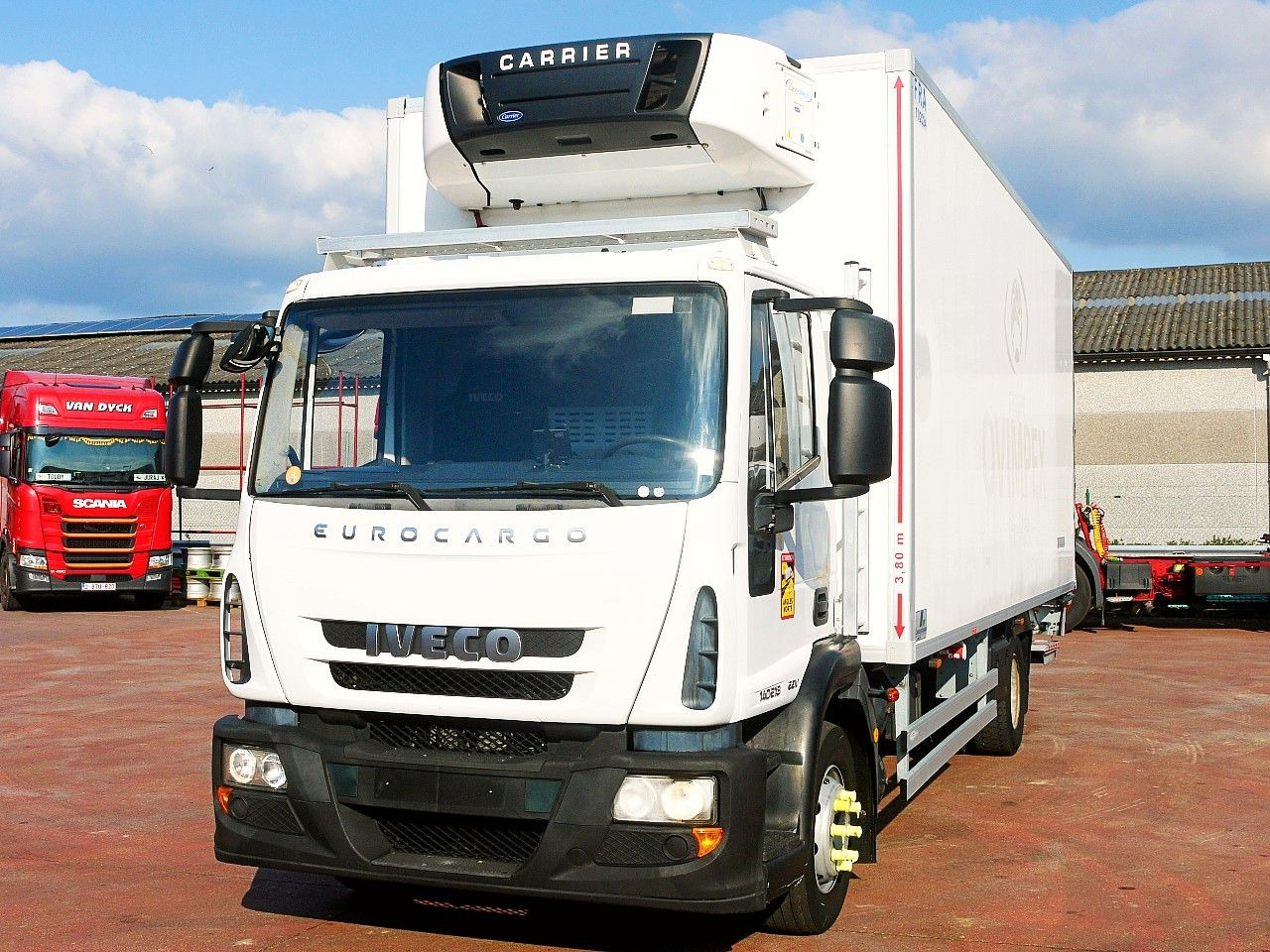 Iveco 140E18 FLEISH KUHLKOFFER CARRIER SUPRA 550 LBW Iveco 140E18 FLEISH KUHLKOFFER CARRIER SUPRA 550 LBW - Truk berpendingin: gambar 5 Iveco 140E18 FLEISH KUHLKOFFER CARRIER SUPRA 550 LBW Iveco 140E18 FLEISH KUHLKOFFER CARRIER SUPRA 550 LBW - Truk berpendingin: gambar 5