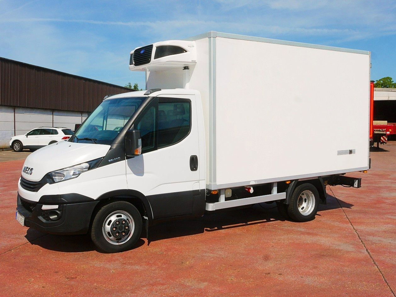 Iveco 35C14 DAILY KUHLKOFER CARIER PULSOR 600MULTi A/C - Van berpendingin: gambar 4 Iveco 35C14 DAILY KUHLKOFER CARIER PULSOR 600MULTi A/C - Van berpendingin: gambar 4