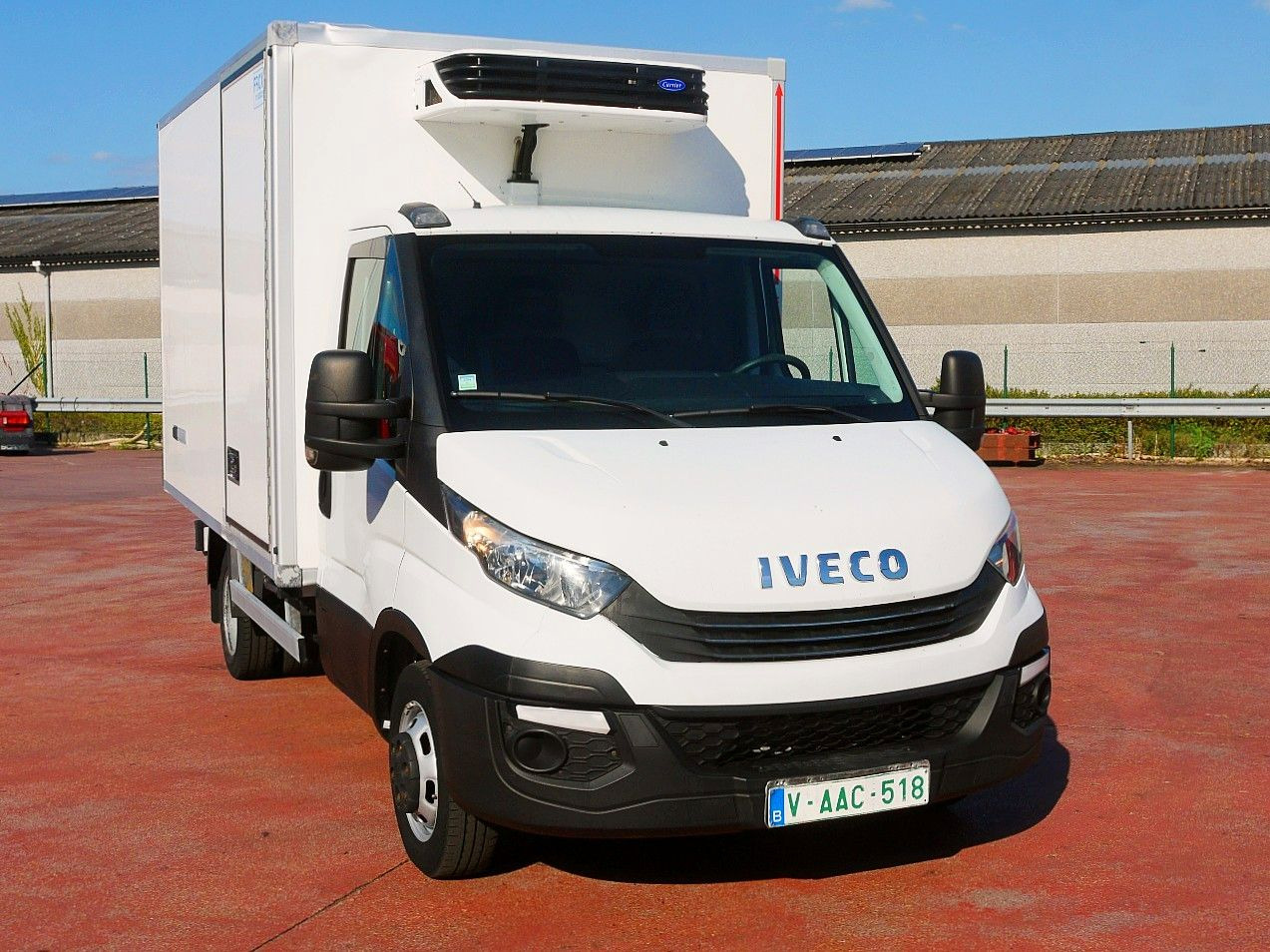 Iveco 35C14 DAILY KUHLKOFER CARRIER XARIOS 350 -20 A/C - Van berpendingin: gambar 1 Iveco 35C14 DAILY KUHLKOFER CARRIER XARIOS 350 -20 A/C - Van berpendingin: gambar 1
