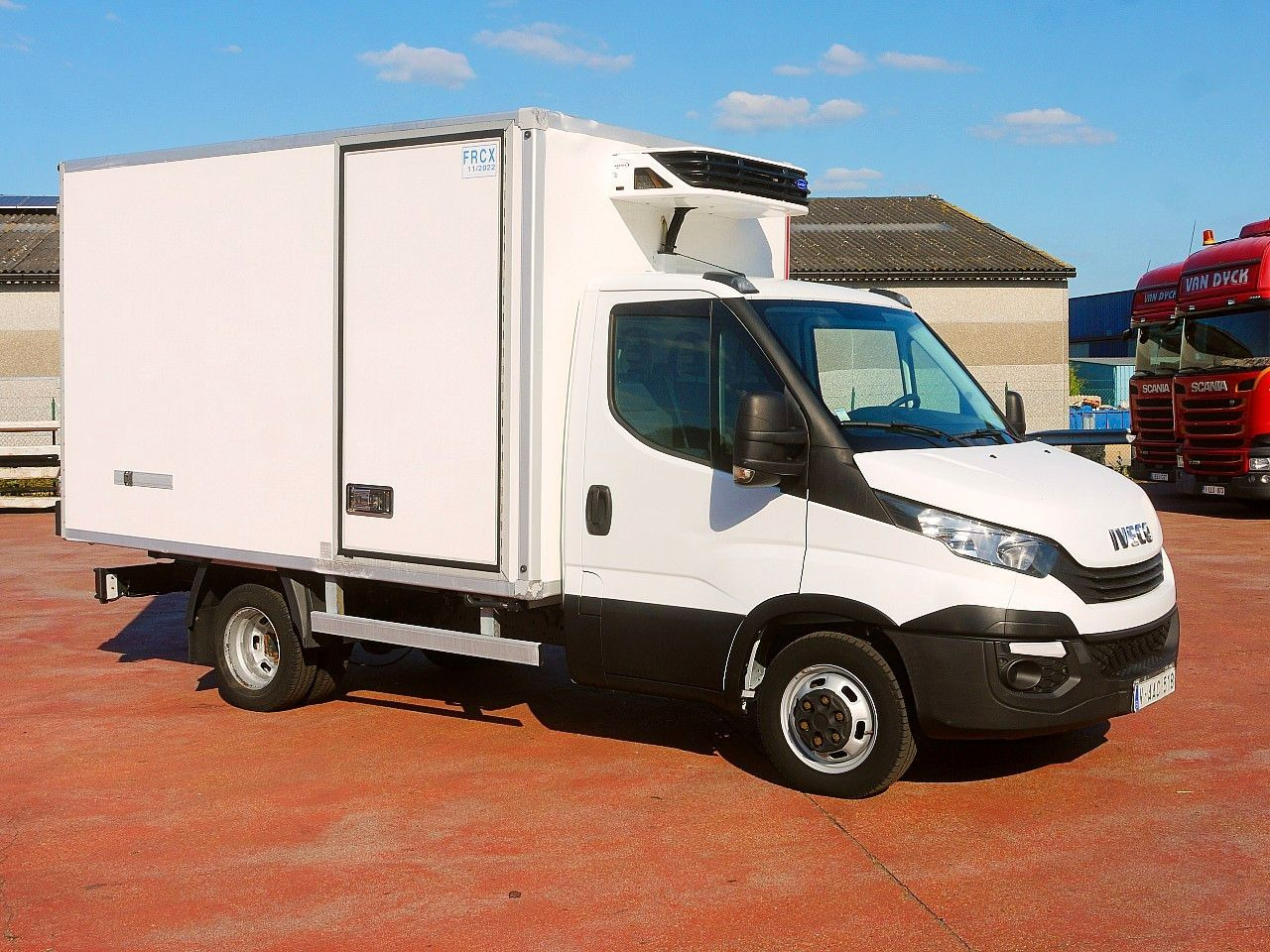 Iveco 35C14 DAILY KUHLKOFER CARRIER XARIOS 350 -20 A/C - Van berpendingin: gambar 2 Iveco 35C14 DAILY KUHLKOFER CARRIER XARIOS 350 -20 A/C - Van berpendingin: gambar 2