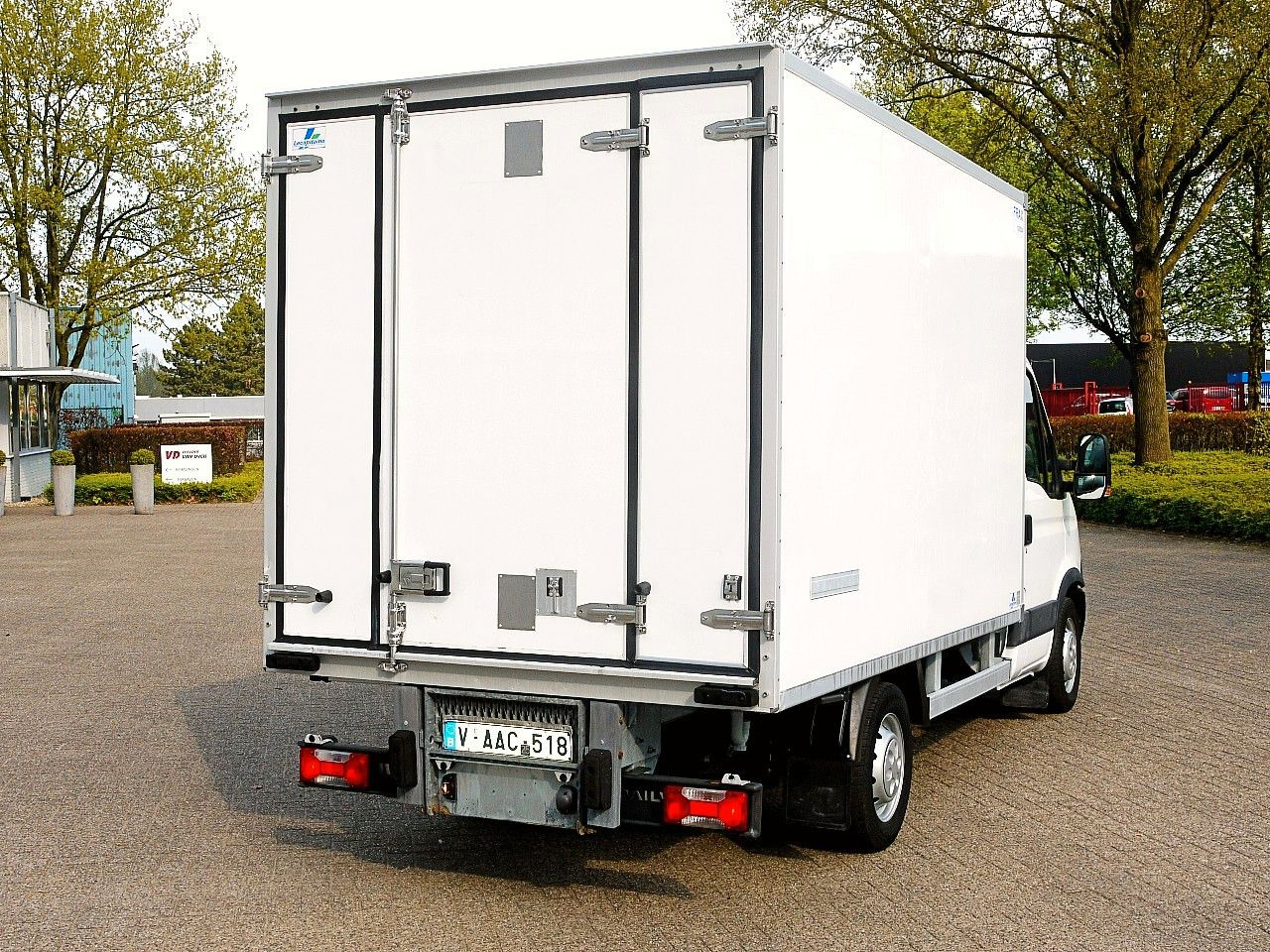 Iveco 35S13 DAILY KUHLKOFFER RELEC FROID -20C - Van berpendingin: gambar 5 Iveco 35S13 DAILY KUHLKOFFER RELEC FROID -20C - Van berpendingin: gambar 5