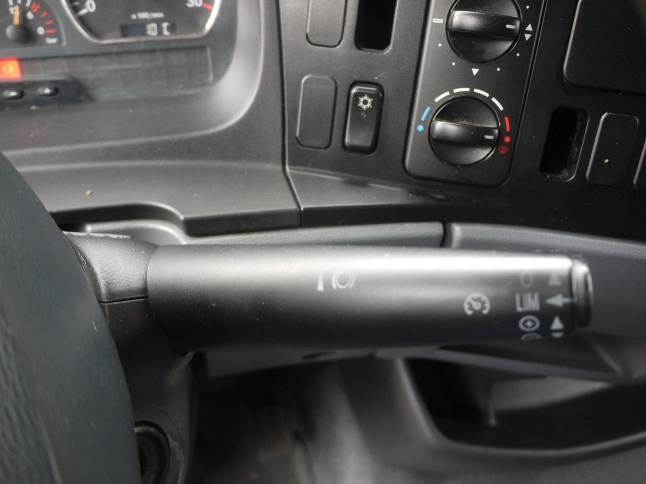 Truk berpendingin Mercedes-Benz 1322 ATEGO KUHLKOFFER CARRIER SUPRA 850 A/C LUFT: gambar 19