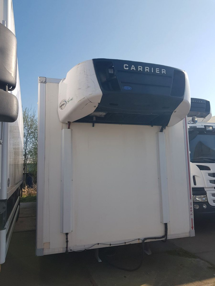 Mercedes-Benz CARRIER SUPRA 950 - Truk berpendingin: gambar 1 Mercedes-Benz CARRIER SUPRA 950 - Truk berpendingin: gambar 1