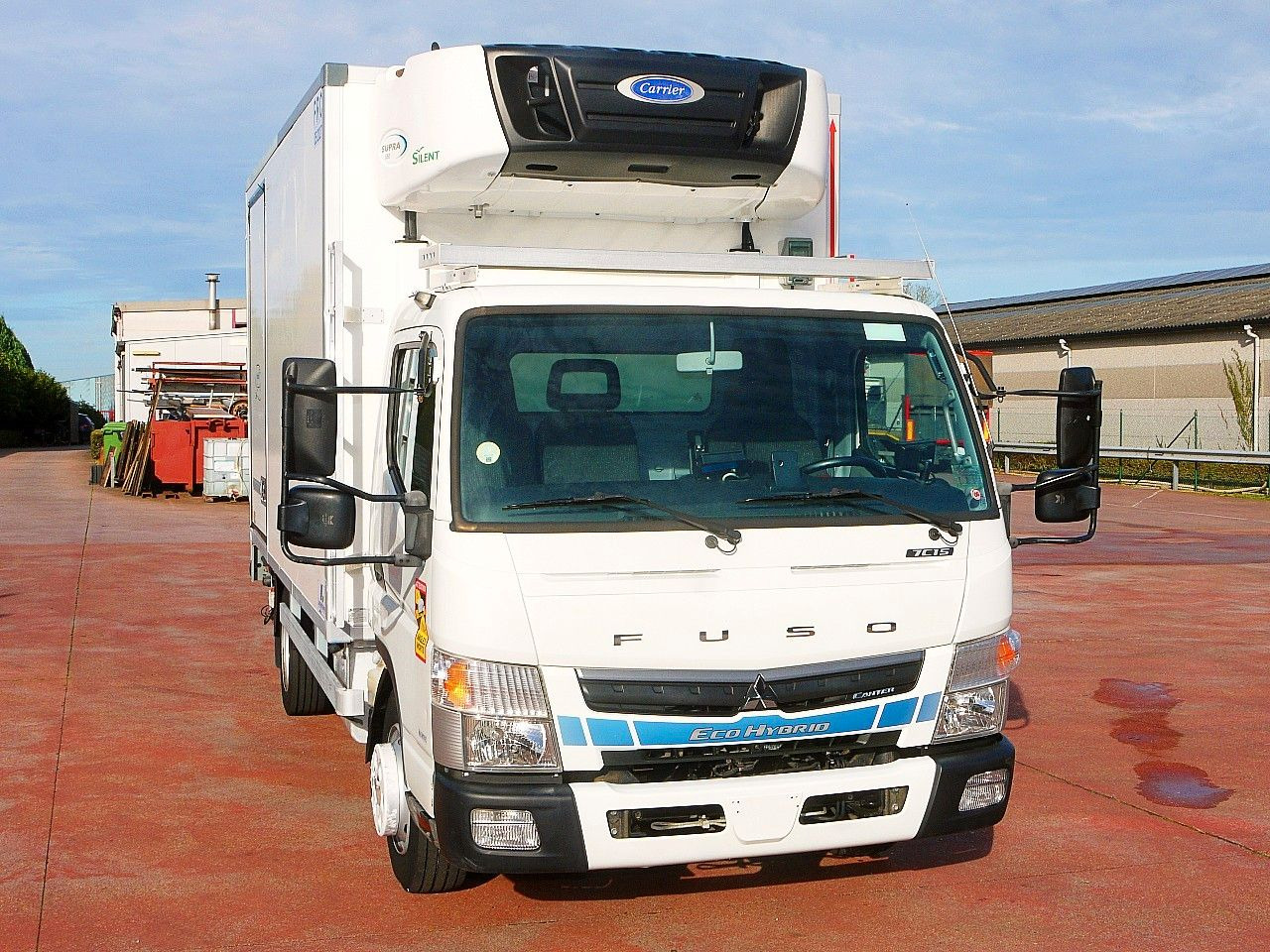 Mitsubishi FUSO HYBRIDE KUHLKOFFER CARRIER SUPRA 550 78tkm - Van berpendingin: gambar 1 Mitsubishi FUSO HYBRIDE KUHLKOFFER CARRIER SUPRA 550 78tkm - Van berpendingin: gambar 1
