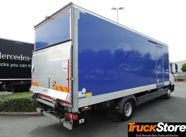 Mercedes-Benz Atego 1218 L - Truk box: gambar 4 Mercedes-Benz Atego 1218 L - Truk box: gambar 4