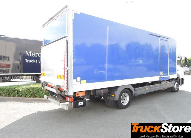 Mercedes-Benz Atego 1218 L - Truk box: gambar 4 Mercedes-Benz Atego 1218 L - Truk box: gambar 4
