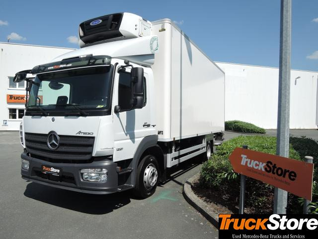 Mercedes-Benz Atego 1221 L - Truk berpendingin: gambar 1 Mercedes-Benz Atego 1221 L - Truk berpendingin: gambar 1