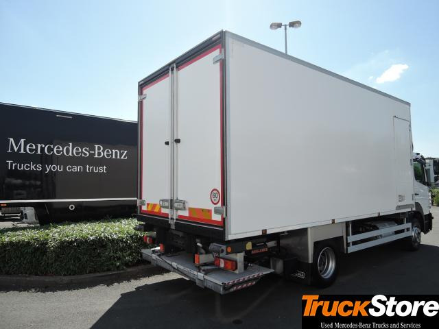 Mercedes-Benz Atego 1221 L - Truk berpendingin: gambar 5 Mercedes-Benz Atego 1221 L - Truk berpendingin: gambar 5