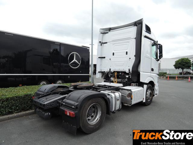Mercedes-Benz Actros 1843 LS - Tractor head: gambar 4 Mercedes-Benz Actros 1843 LS - Tractor head: gambar 4