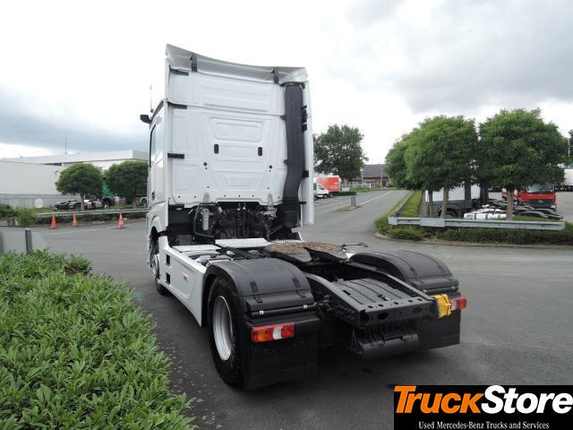 Mercedes-Benz Actros 1845 LS - Tractor head: gambar 4 Mercedes-Benz Actros 1845 LS - Tractor head: gambar 4