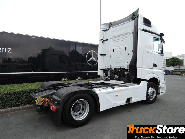 Mercedes-Benz Actros 1845 LS - Tractor head: gambar 4 Mercedes-Benz Actros 1845 LS - Tractor head: gambar 4